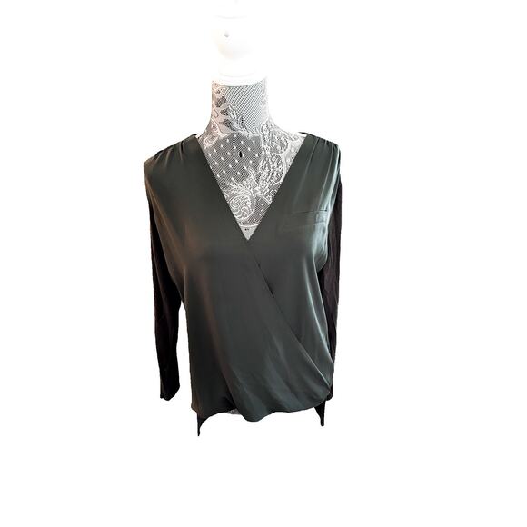 Vince Camuto High Low Hem Wrap Front Viscose Poly Blend Top in Black Size Small - Picture 1 of 5